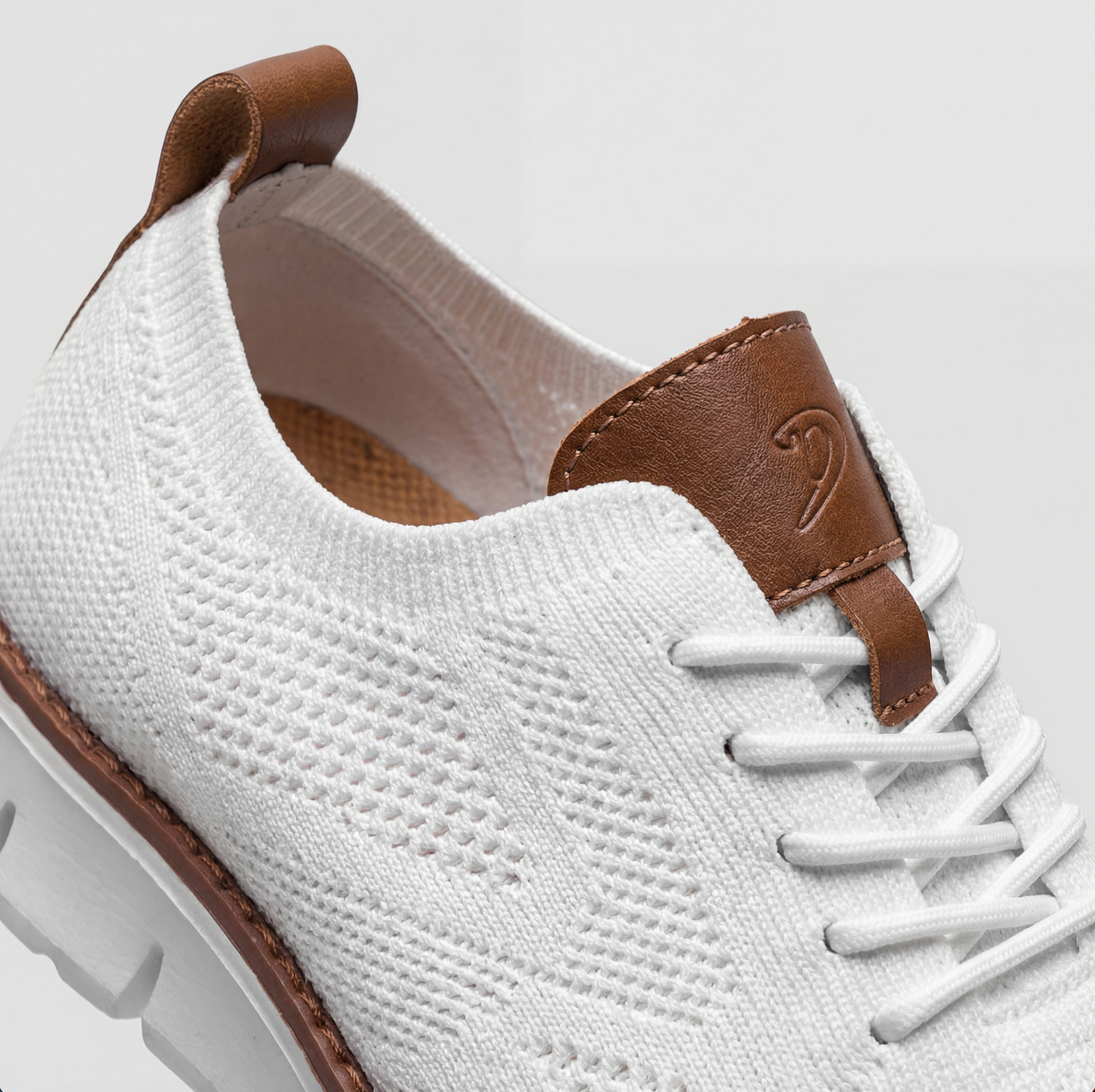 נעלי אורבן - נוחות וסגנון אולטימטיביים 