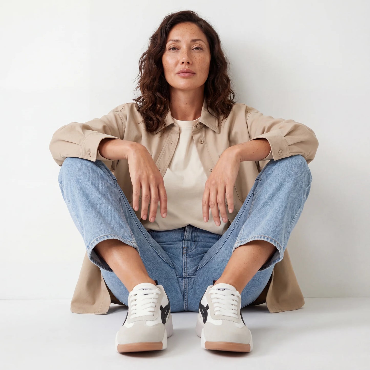 整形外科用スニーカー：あなたの足のための快適さとスタイル 